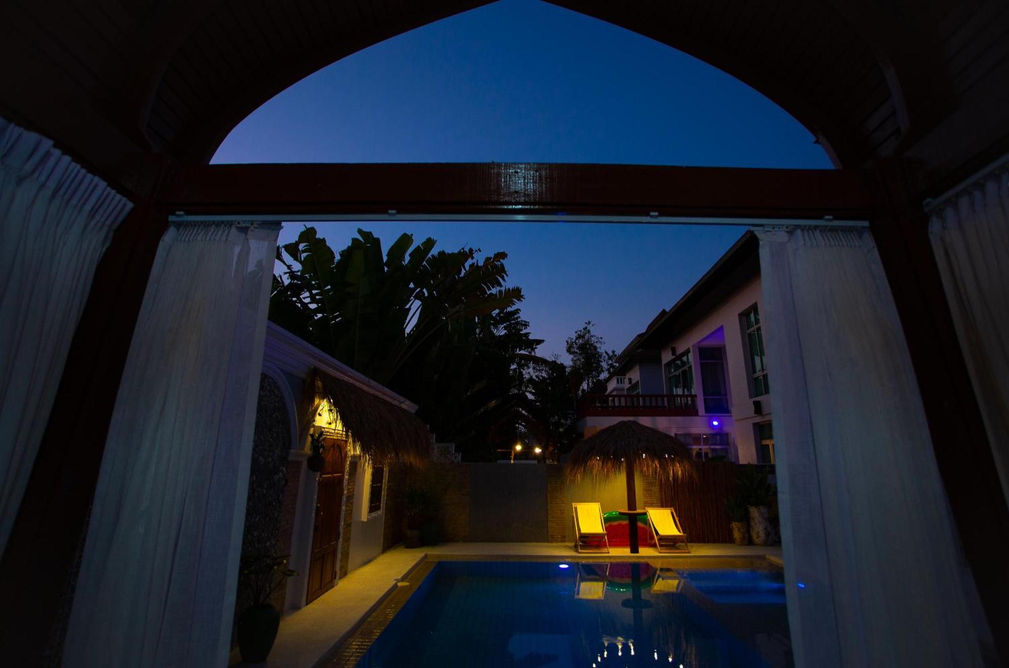 Nagawari Art Maldives Pattaya Villa Наджомтьєн Екстер'єр фото